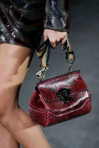 Look 54